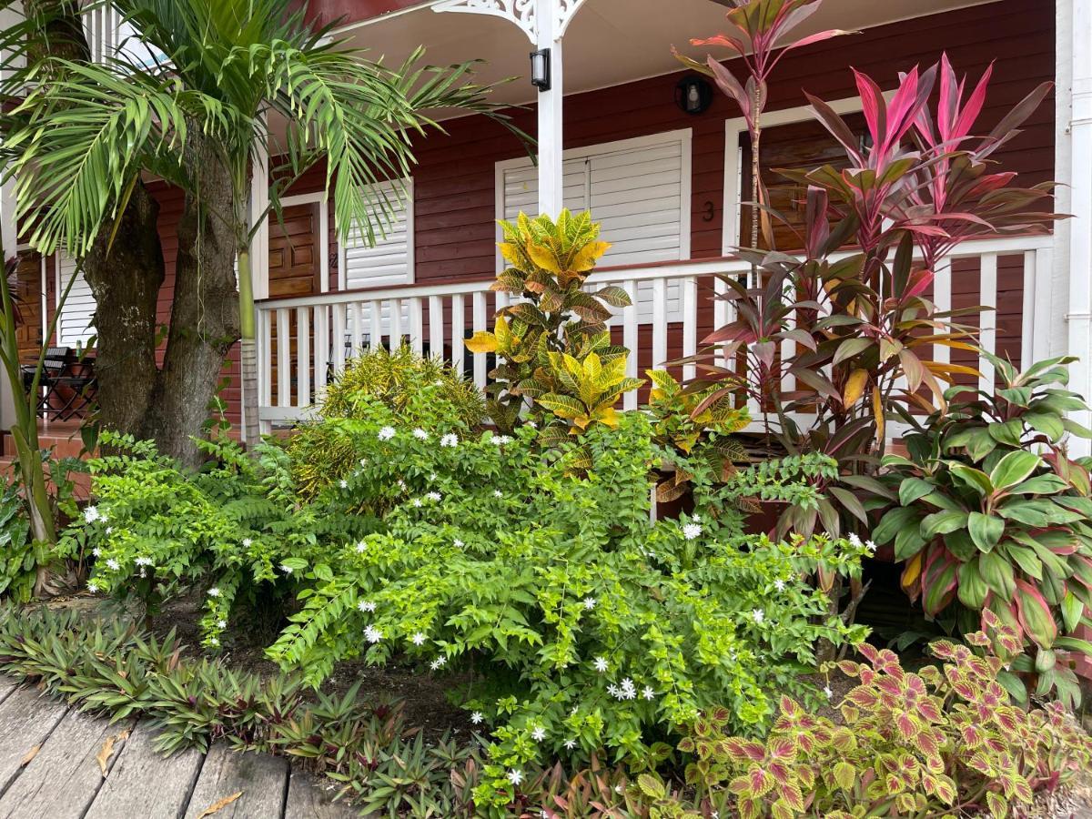 Hotel Alux House Placencia Exterior foto